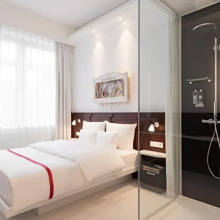 Ruby Leni Hotel Dusseldorf