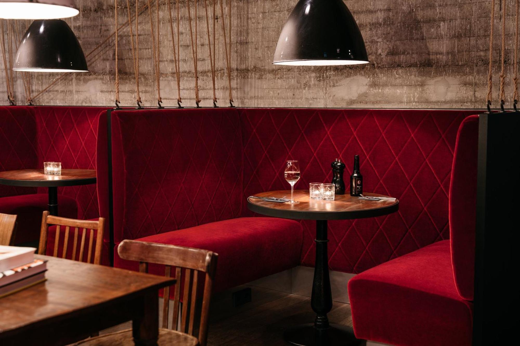 Ruby Leni 4* Dusseldorf