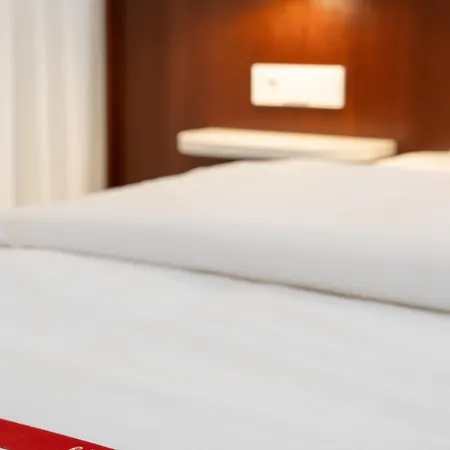 Hotel Ruby Leni 4*